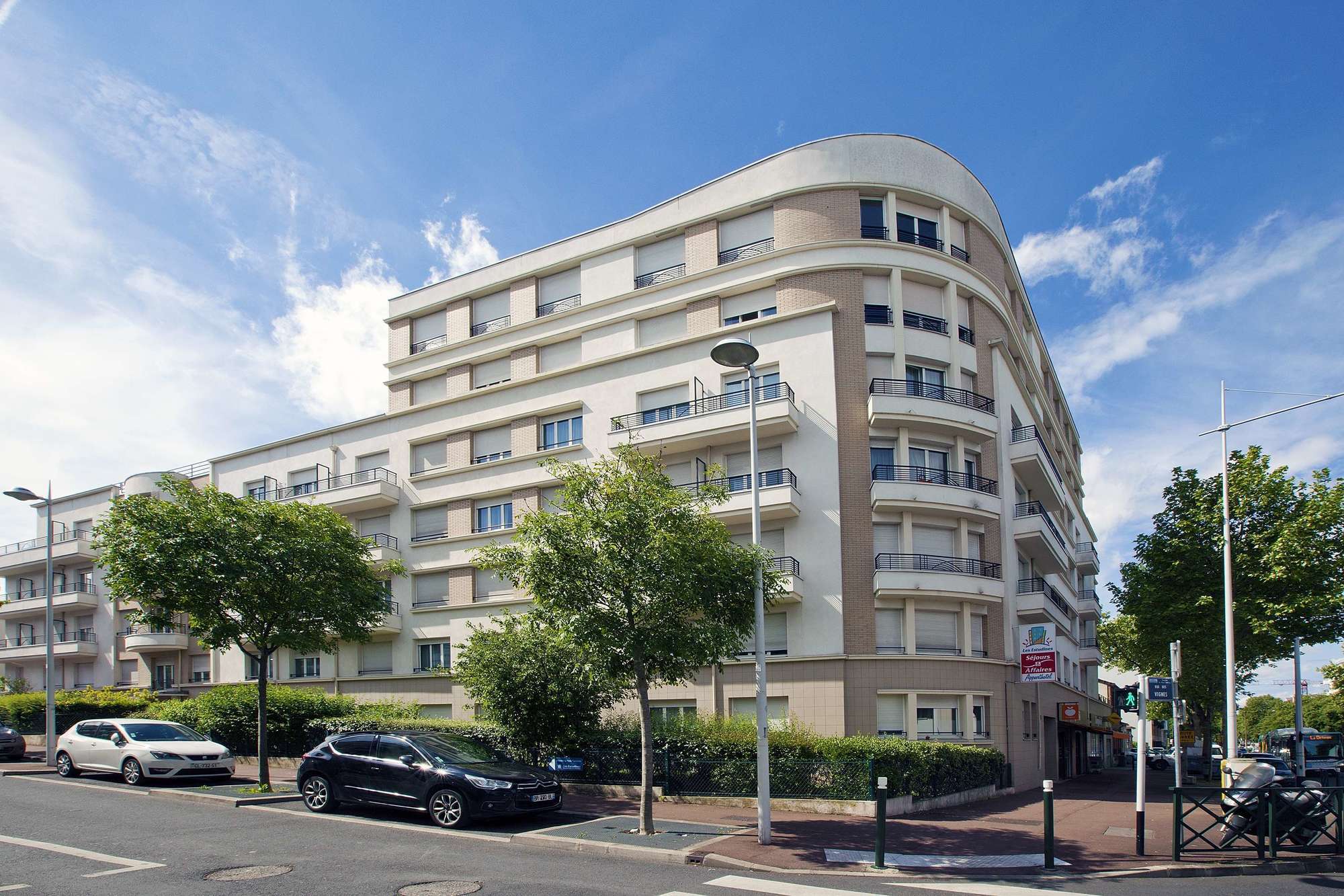 Sejours & Affaires Paris-Nanterre Aparthotel Luaran gambar